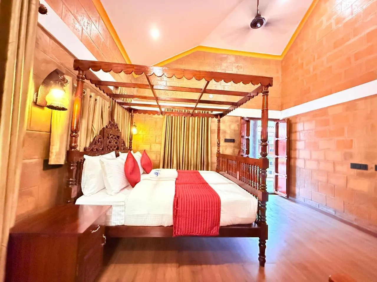 Hotel Credible Heritage Resort Varkala
